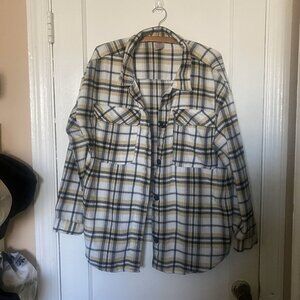 No Boundaries Shacket Junior's XXXL- Plaid Shacket